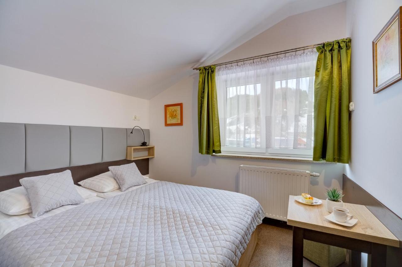 Apartamenty Krynica-Zdrój Karolina Exterior foto