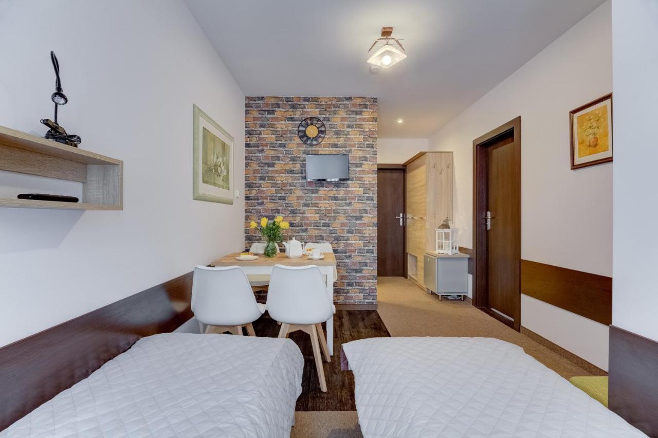 Apartamenty Krynica-Zdrój Karolina Exterior foto